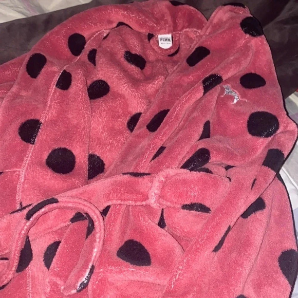 Pink Victoria’s Secret cozy pink polka dot soft Begonia robe Sz XS - Picture 3 of 15